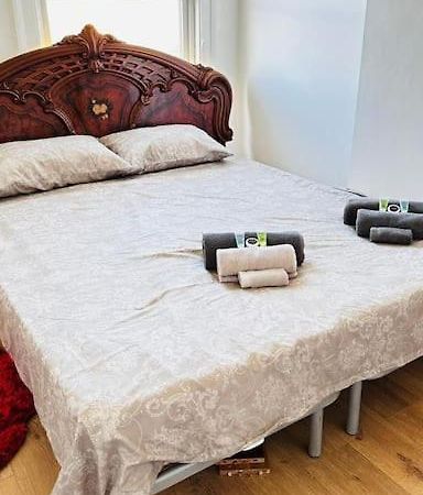3 Bed House East London Home Kültér fotó