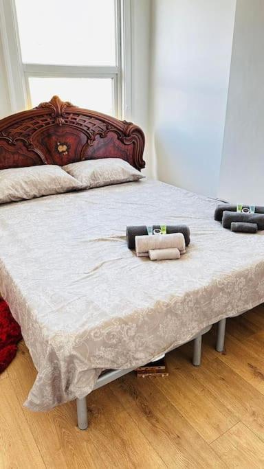 3 Bed House East London Home Kültér fotó